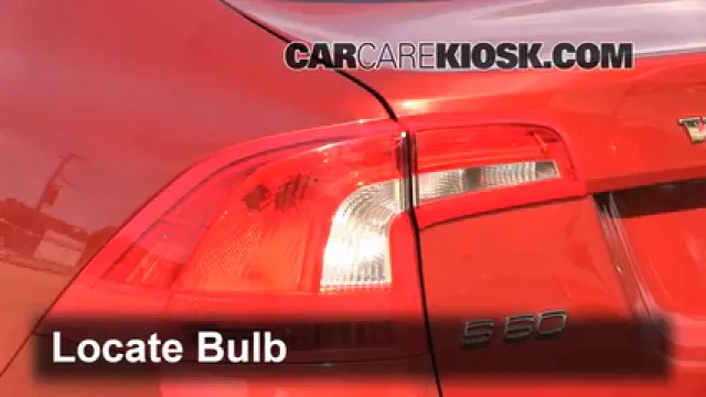 2012 Volvo S60 T5 2.5L 5 Cyl. Turbo Éclairage Feu stop (remplacer ampoule)